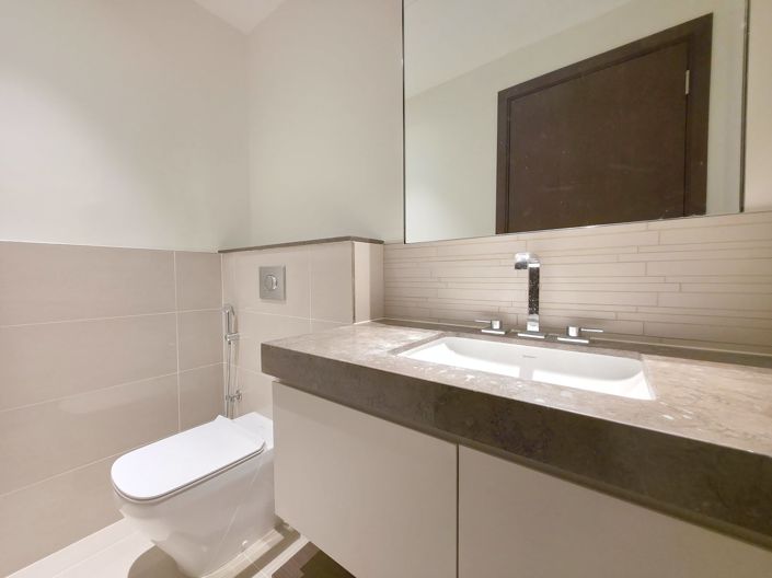 Image No.23-3 Bed Apartment for sale