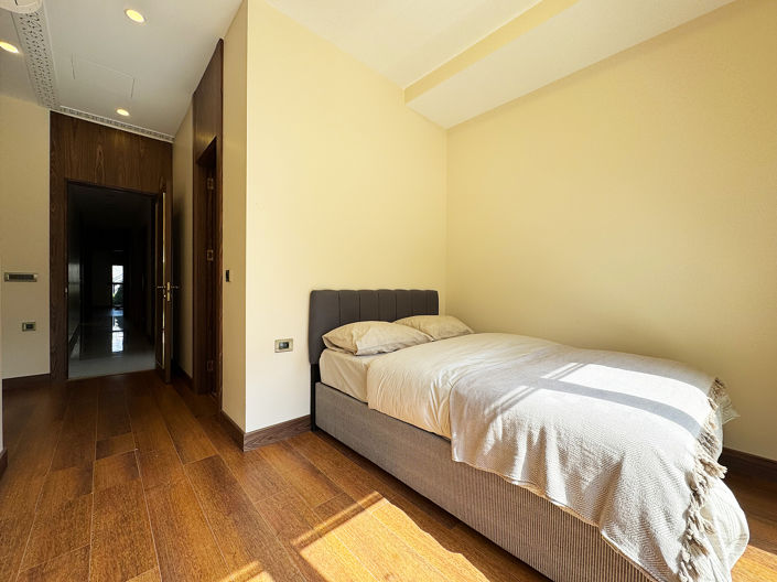 Image No.44-6 Bed House/Villa for sale