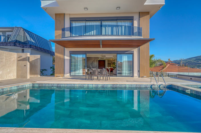 Image No.12-6 Bed House/Villa for sale