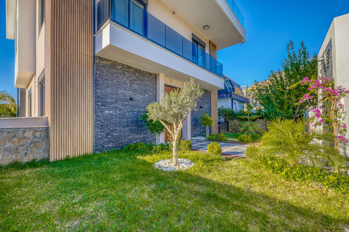Image No.14-6 Bed House/Villa for sale