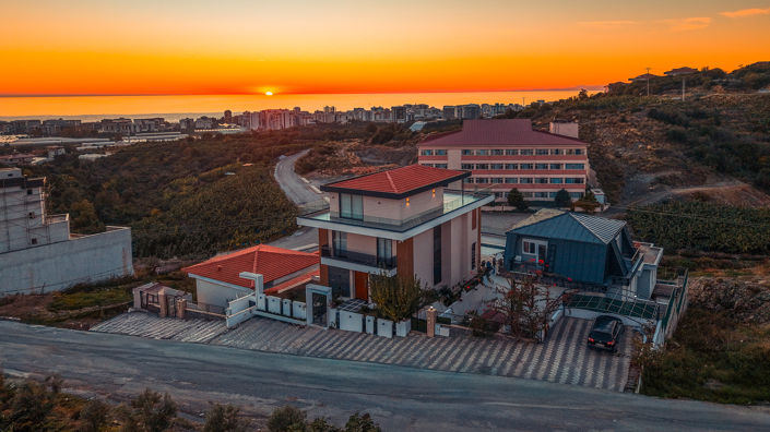 Image No.9-6 Bed House/Villa for sale