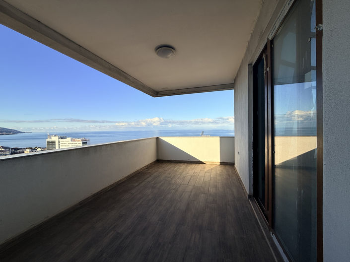 Image No.16-5 Bed Apartment for sale