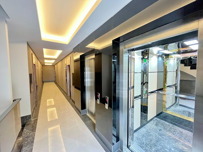 Image No.8-Commercial de 4 chambres à vendre à Küçükhasbahçe