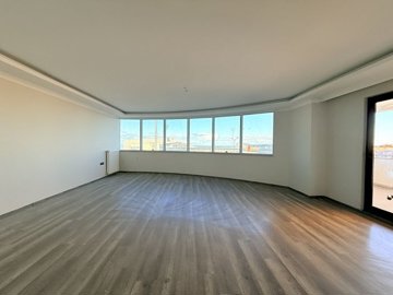 Interior 2