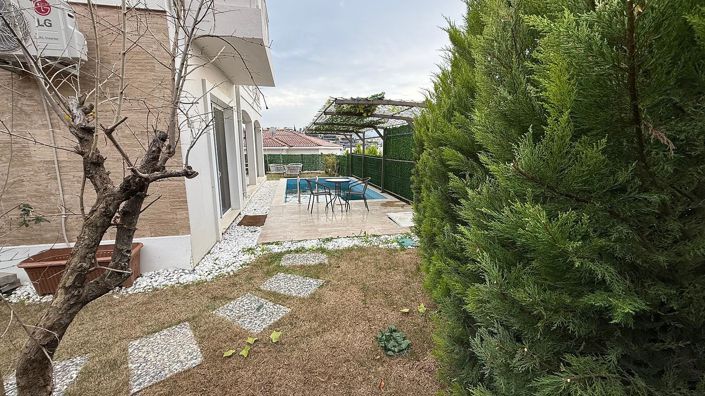 Image No.7-4 Bed House/Villa for sale