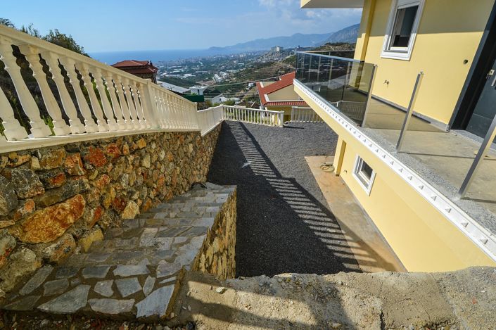 Image No.7-3 Bed Apartment for sale