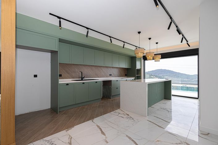 Image No.18-4 Bed House/Villa for sale