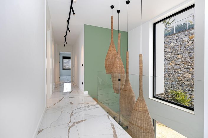 Image No.30-4 Bed House/Villa for sale