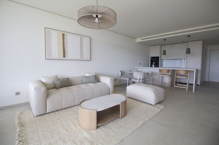 Image No.16-2 Bed Apartment for sale