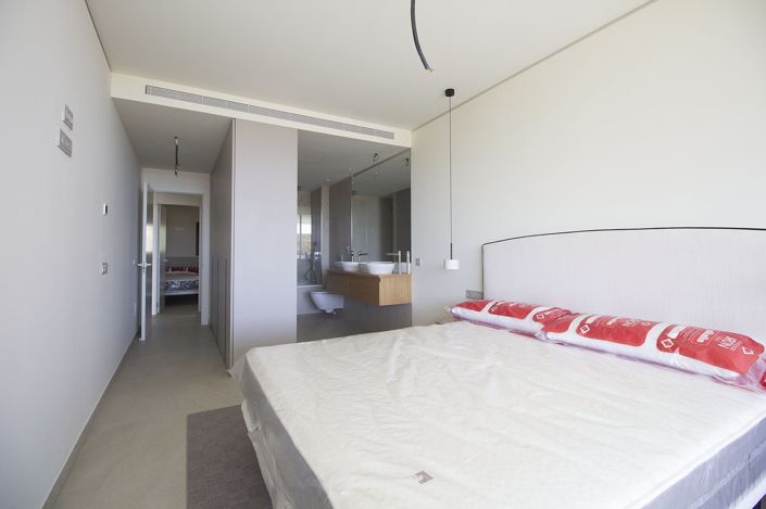 Image No.23-2 Bed Apartment for sale
