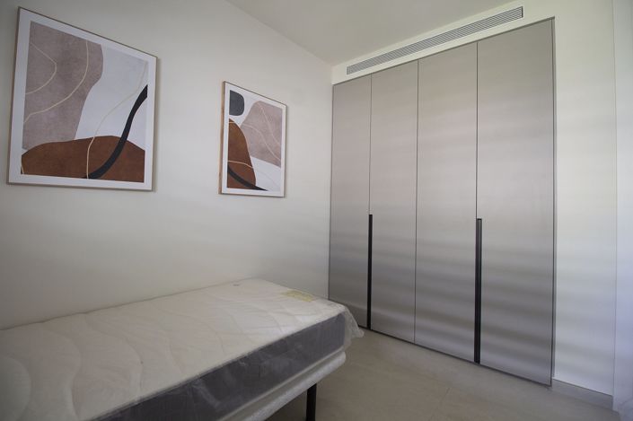 Image No.26-2 Bed Apartment for sale