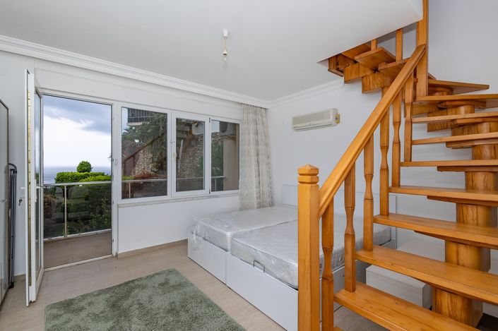 Image No.19-3 Bed Apartment for sale