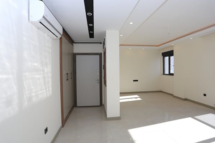 Image No.16-5 Bed Apartment for sale