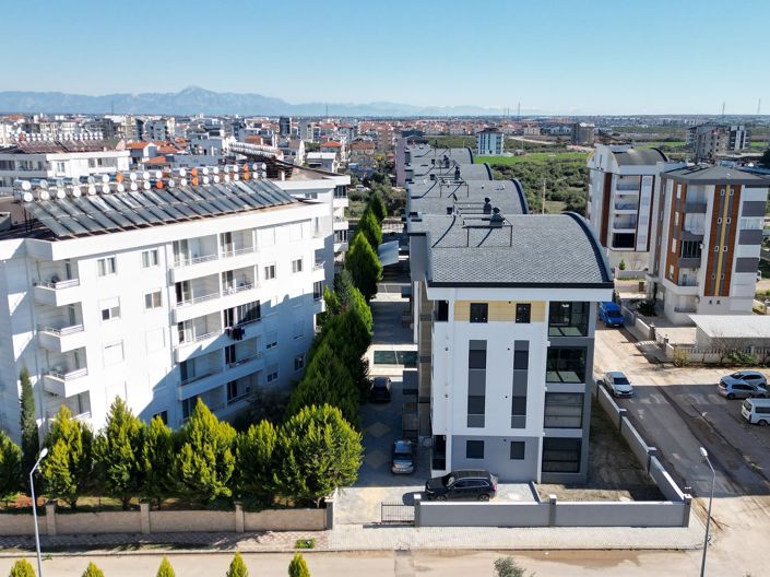 Image No.4-5 Bed Apartment for sale