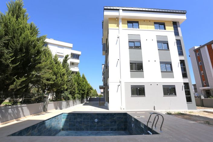 Image No.40-5 Bed Apartment for sale