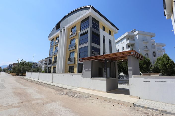 Image No.55-5 Bed Apartment for sale