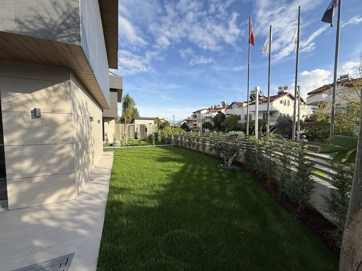 Image No.14-4 Bed House/Villa for sale