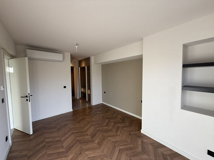 Image No.24-4 Bed House/Villa for sale