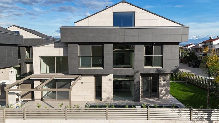 Image No.3-4 Bed House/Villa for sale