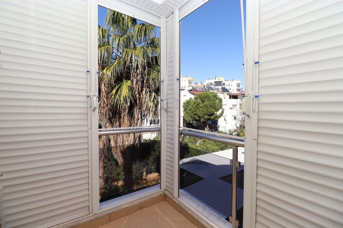 Image No.29-7 Bed Apartment for sale