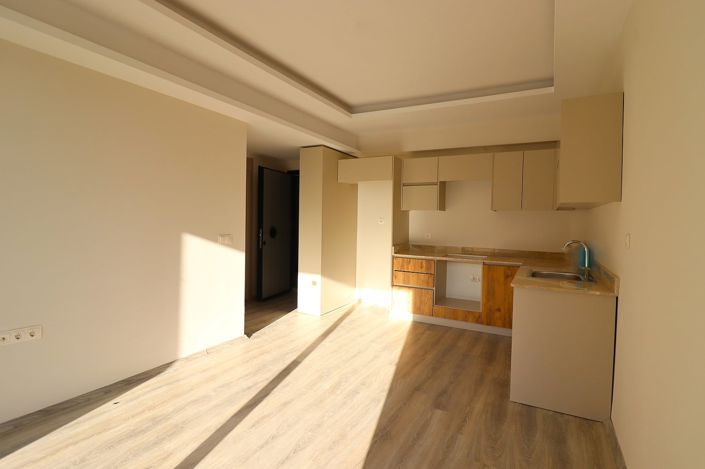 Image No.20-2 Bed Apartment for sale