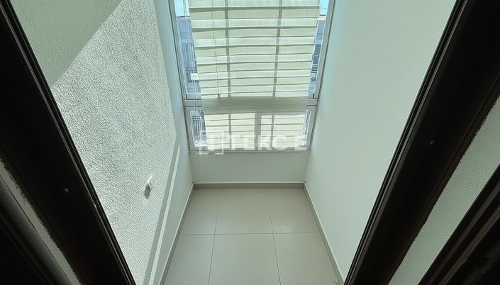 Image No.24-3 Bed Apartment for sale