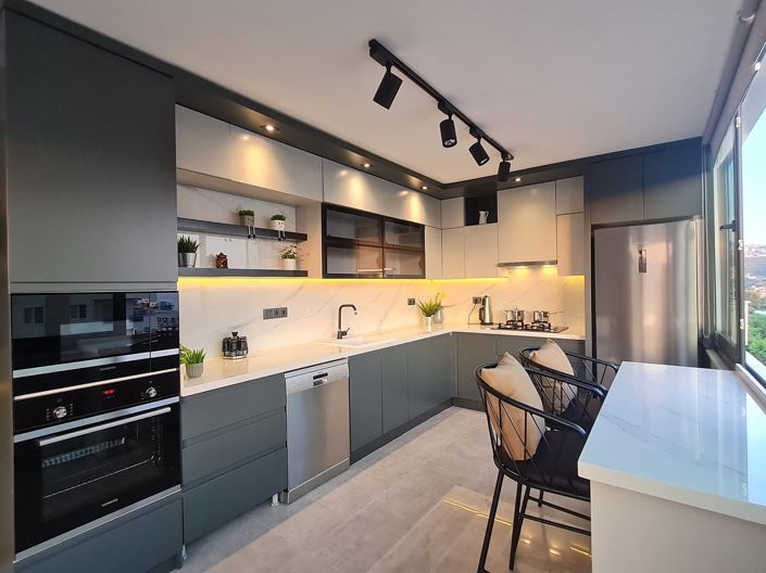 Image No.12-4 Bed Apartment for sale