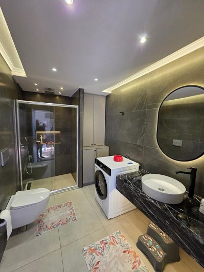 Image No.25-4 Bed Apartment for sale