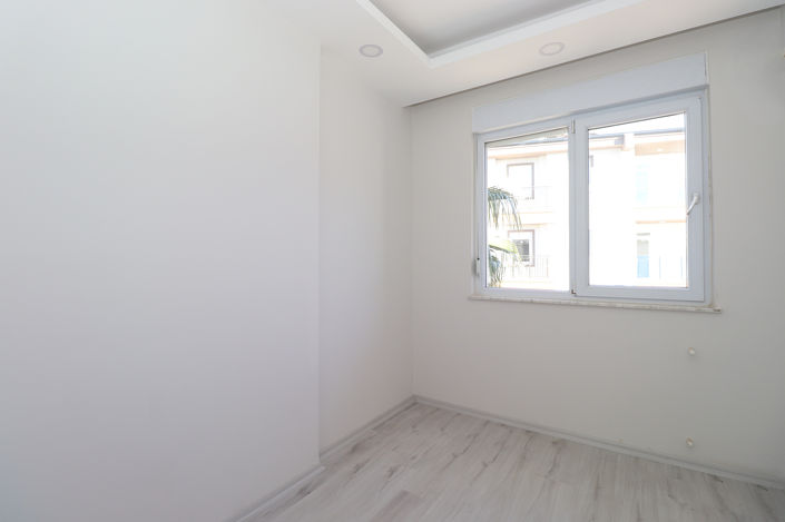 Image No.17-4 Bed Apartment for sale
