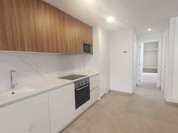 Image No.12-2 Bed Apartment for sale