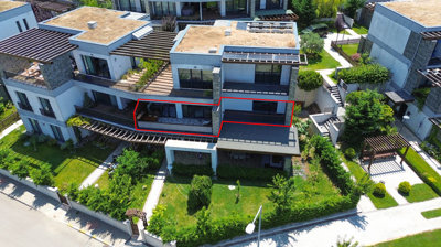 Exterior 3