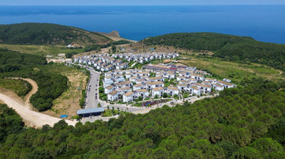 Exterior 6