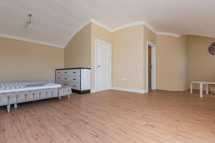 Image No.25-4 Bed House/Villa for sale