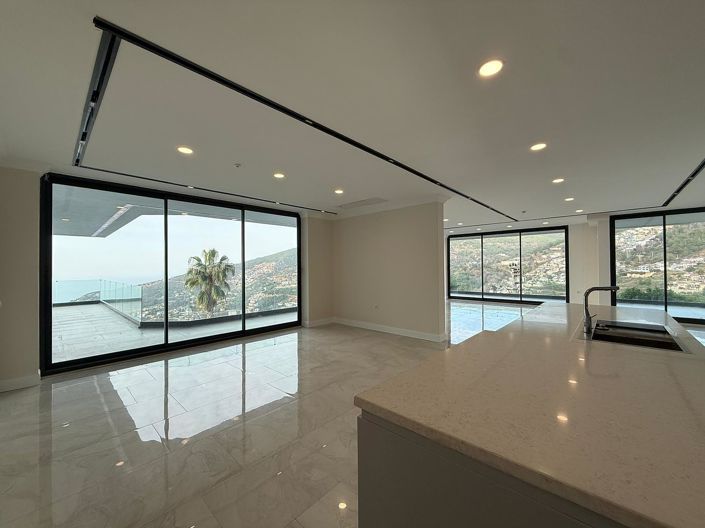 Image No.16-6 Bed House/Villa for sale