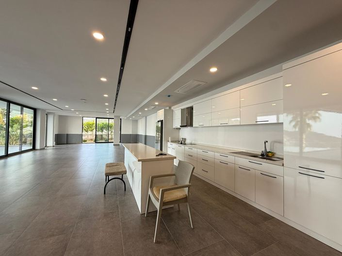 Image No.24-6 Bed House/Villa for sale