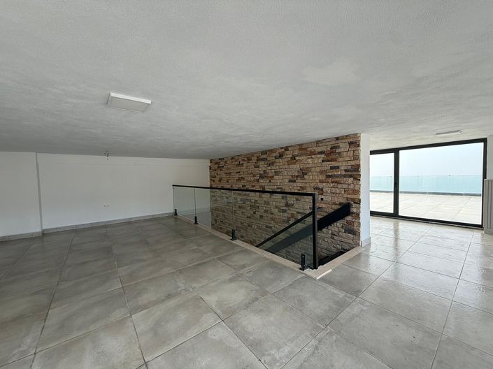 Image No.32-6 Bed House/Villa for sale