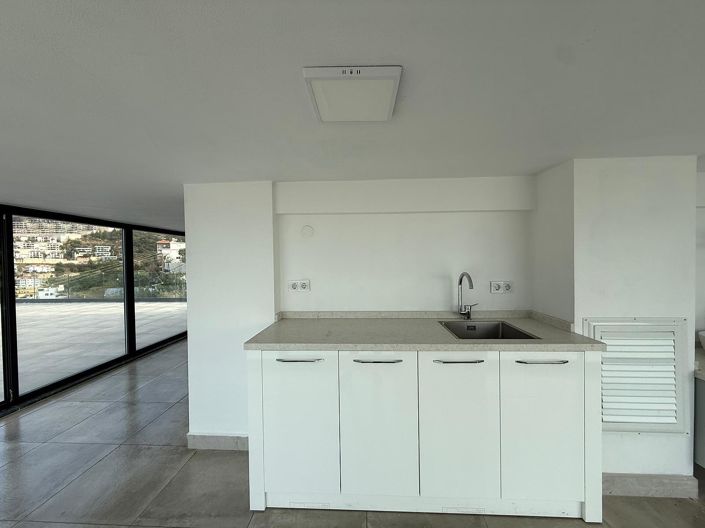 Image No.34-6 Bed House/Villa for sale