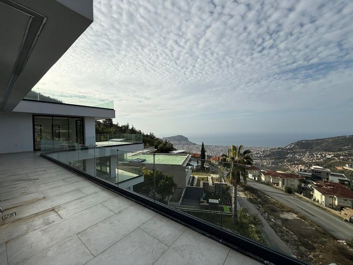 Image No.38-6 Bed House/Villa for sale