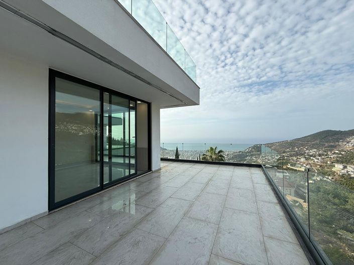 Image No.40-6 Bed House/Villa for sale