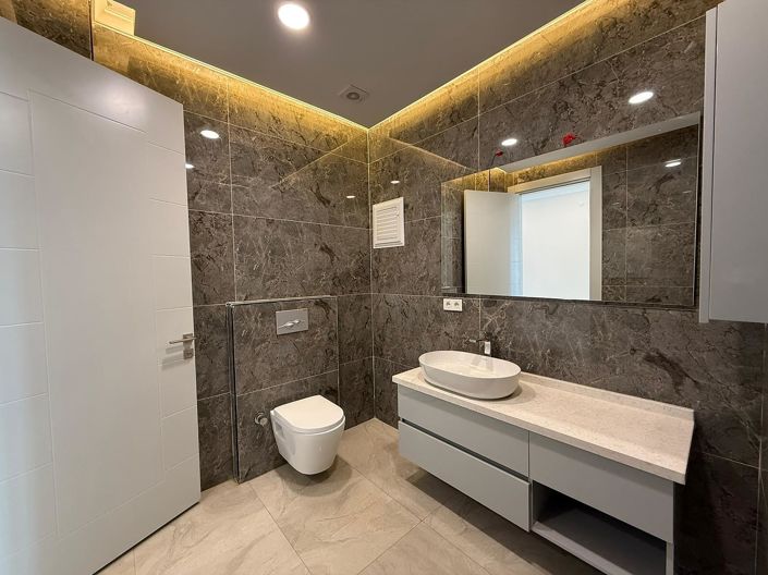 Image No.47-6 Bed House/Villa for sale