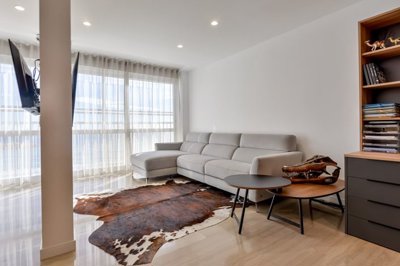 Interior 1