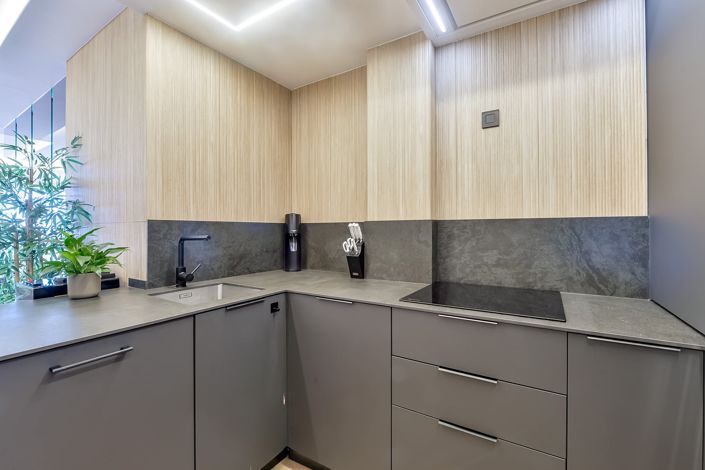 Image No.24-4 Bed Apartment for sale