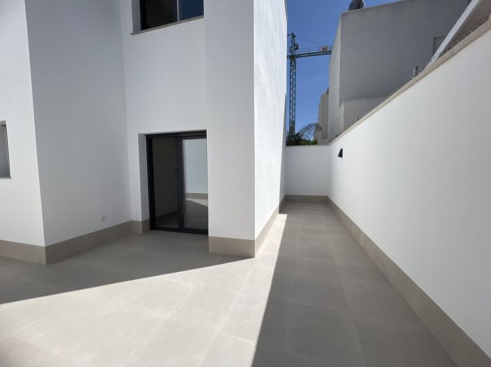 Image No.6-3 Bed House/Villa for sale