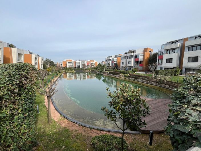 Sancaktepe, Apartment