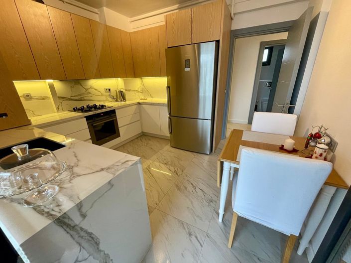 Image No.20-3 Bed Apartment for sale