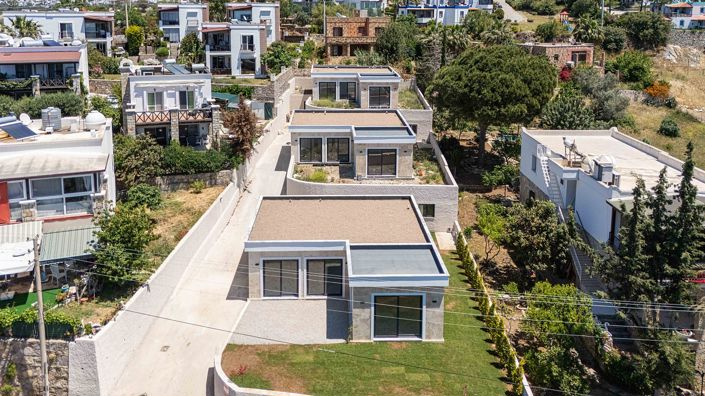 Image No.3-2 Bed House/Villa for sale