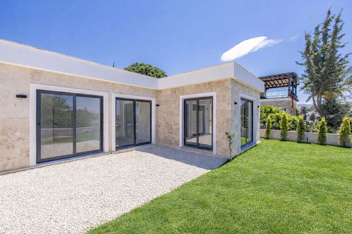 Image No.8-2 Bed House/Villa for sale