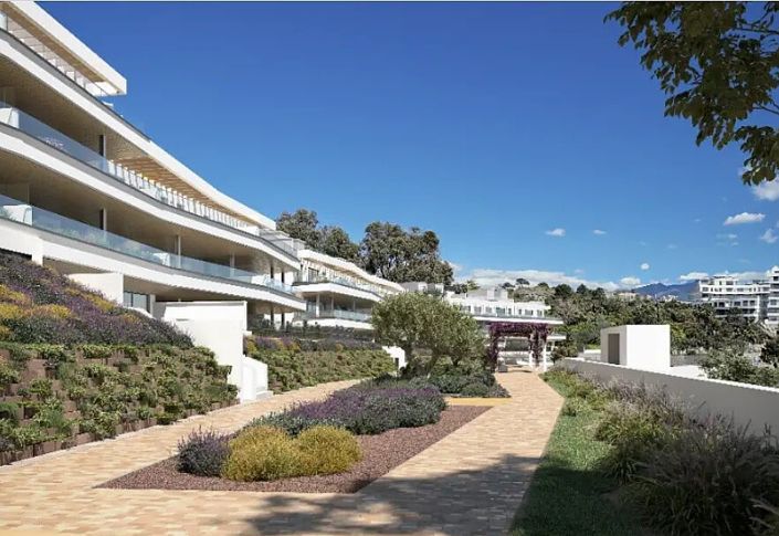 Image No.2-Appartement de 2 chambres à vendre à Estepona