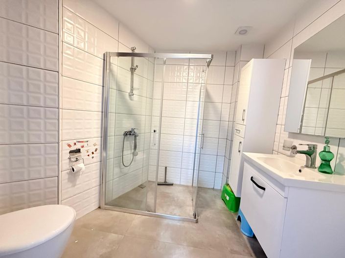 Image No.20-Apartment for sale