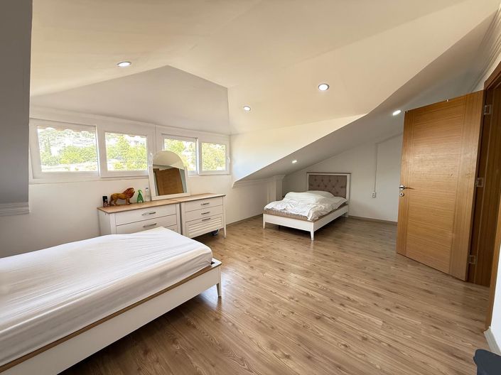 Image No.16-3 Bed Apartment for sale